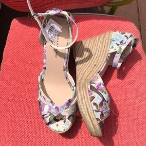 Ladies Christian Siriano Floral Wedges